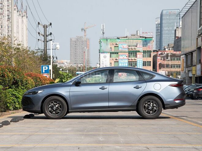 BYD Qin Plus 2025, 0 km - 1.5 l - Bakı