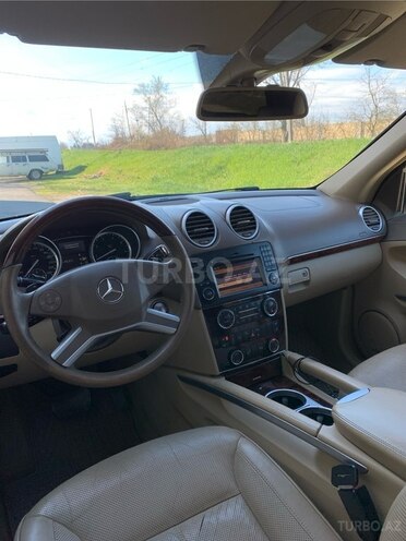 Mercedes GL 500 4MATIC 2011, 180,000 km - 5.5 l - Xaçmaz