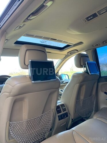 Mercedes GL 500 4MATIC 2011, 180,000 km - 5.5 l - Xaçmaz
