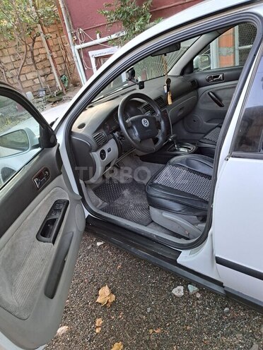 Volkswagen Passat 1998, 220,000 km - 1.8 l - Bakı