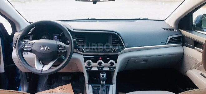 Hyundai Elantra 2018, 79,862 km - 2.0 l - Bakı