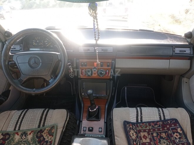 Mercedes E 300 d 1993, 350,000 km - 3.0 l - Naxçıvan