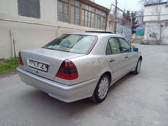 Mercedes C 180 1999, 270,000 km - 1.8 l - Bakı