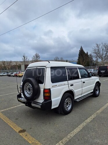 Mitsubishi Pajero 1992, 292,000 km - 2.5 l - Mingəçevir