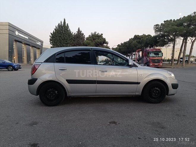 Kia Rio 2007, 240,000 km - 1.5 l - Bakı