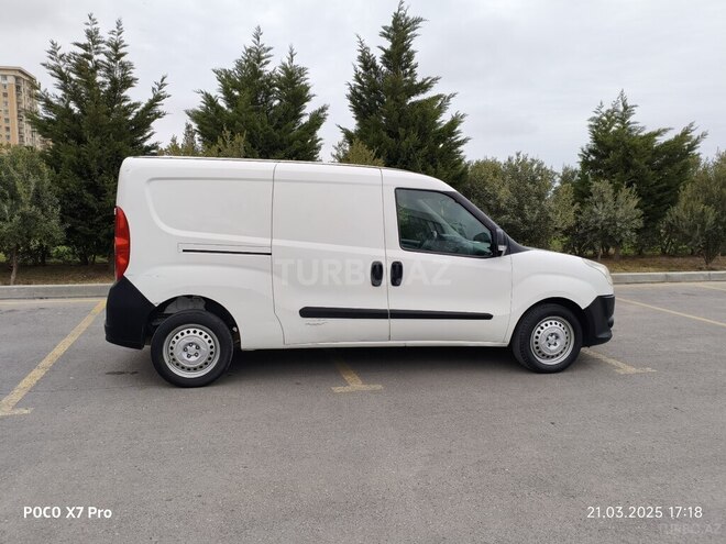 Fiat Doblo 2012, 245,000 km - 1.4 l - Bakı