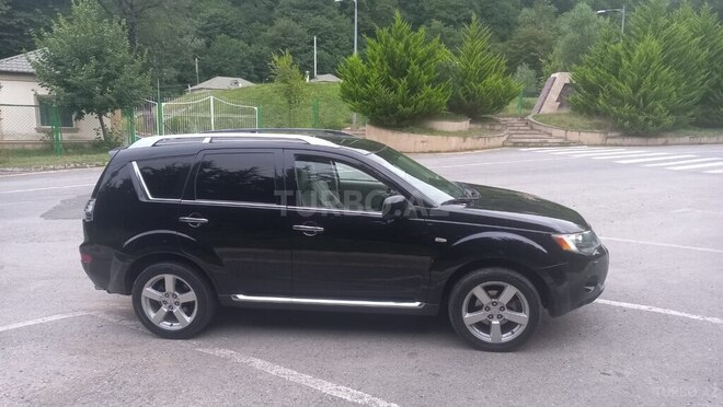 Mitsubishi Outlander 2008, 255,368 km - 3.0 l - Oğuz