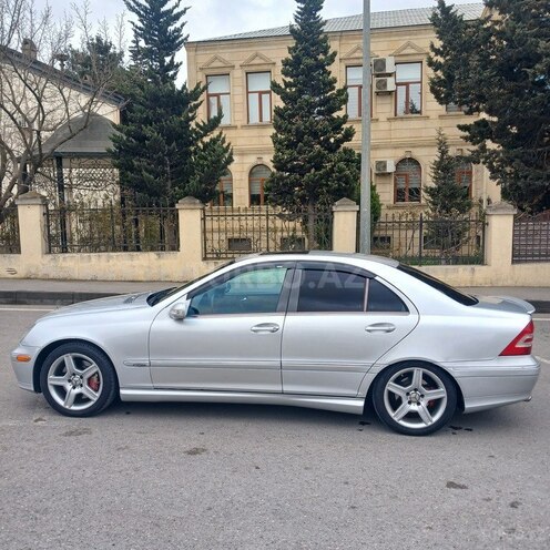 Mercedes C 300 2007, 90,000 km - 3.0 л - Bakı
