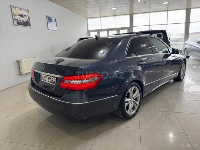 Mercedes E 250-3