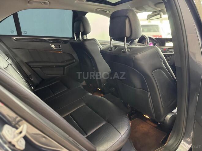Mercedes E 250-9