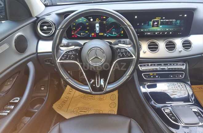 Mercedes E 300 de-19
