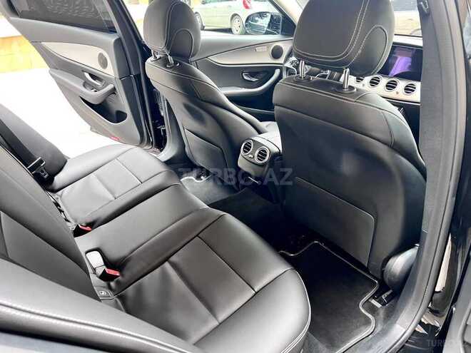 Mercedes E 300 de-15