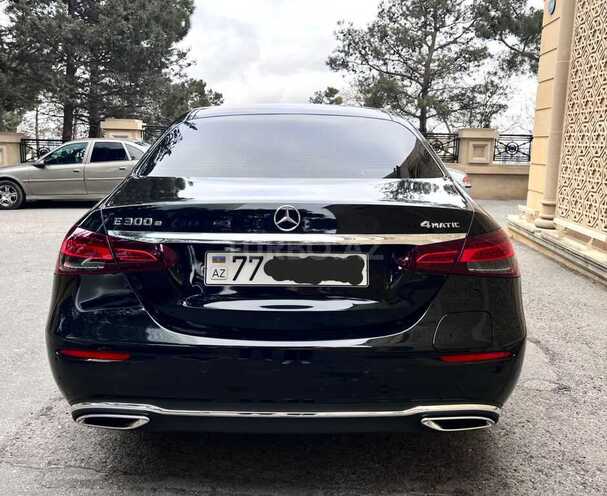 Mercedes E 300 de-2