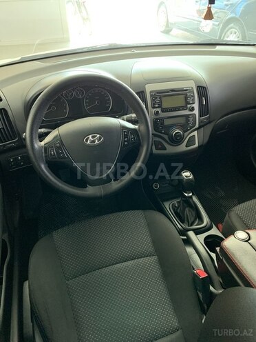 Hyundai i30 2011, 196,000 km - 1.4 л - Xaçmaz