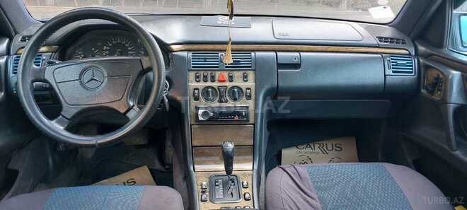Mercedes E 230 1996, 343,500 km - 2.3 л - Bakı