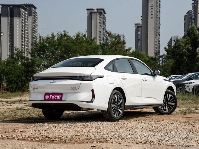 Changan Qiyuan A05 2025, 0 km - 1.5 l - Bakı