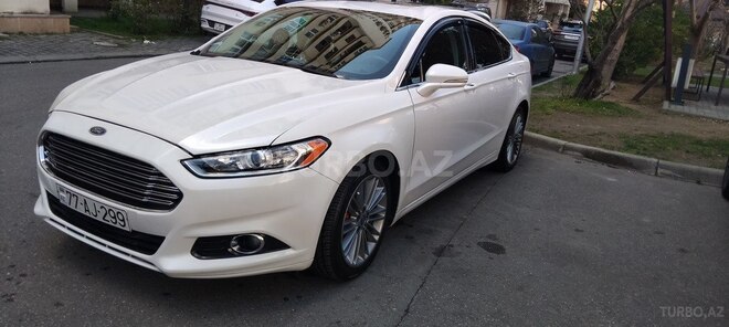 Ford Fusion (North America) 2014, 200,000 km - 1.5 л - Bakı