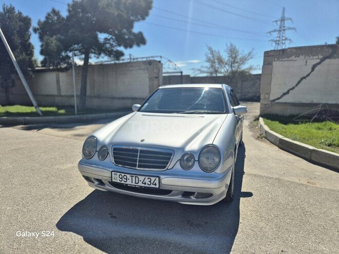 Mercedes E 200 1999, 383,875 km - 2.0 l - Sumqayıt