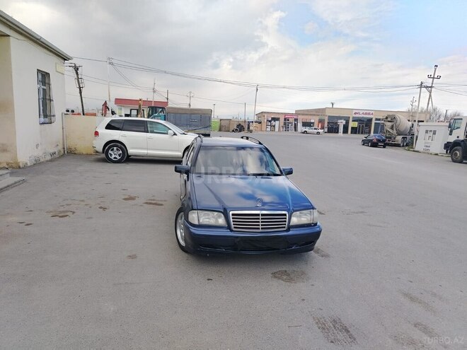 Mercedes C 240 1999, 393,939 km - 2.4 л - Sumqayıt