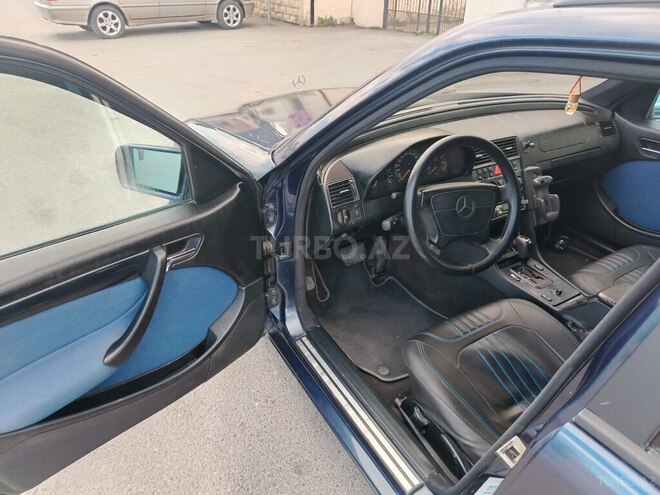 Mercedes C 240 1999, 393,939 km - 2.4 л - Sumqayıt