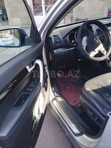 Kia Sorento 2011, 114,230 km - 2.0 l - Tovuz