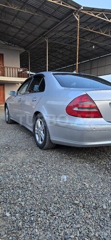 Mercedes E 270 2004, 375,000 km - 2.7 l - Biləsuvar