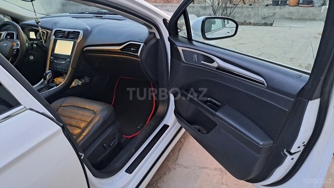 Ford Fusion (North America) 2014, 191,000 km - 1.5 l - Tovuz