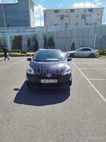 Toyota Prius C 2016, 145,000 km - 1.5 l - Bakı