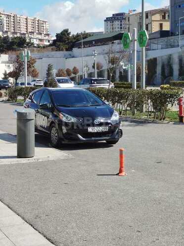 Toyota Prius C 2016, 145,000 km - 1.5 l - Bakı