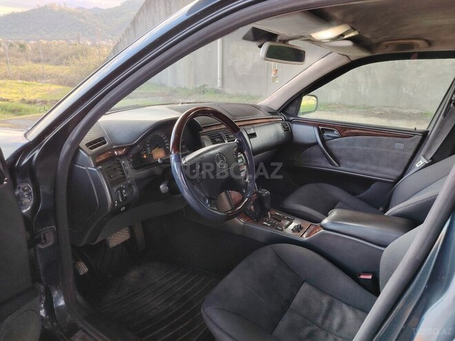 Mercedes E 320 1999, 324,578 km - 3.2 l - Bakı