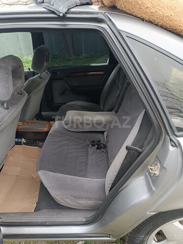 Opel Vectra 1994, 320,000 km - 2.0 l - Şəki