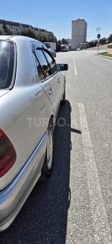Mercedes C 220 1995, 490,000 km - 2.2 l - Bakı