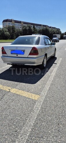Mercedes C 220 1995, 490,000 km - 2.2 l - Bakı