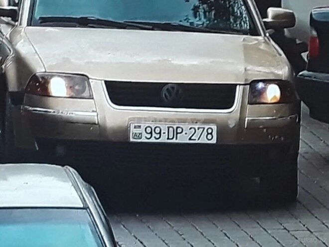 Volkswagen Passat 2001, 318,000 km - 1.8 l - Gəncə