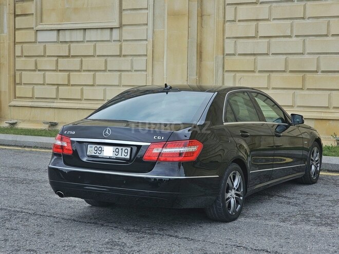 Mercedes E 250 2010, 162,500 km - 1.8 l - Bakı