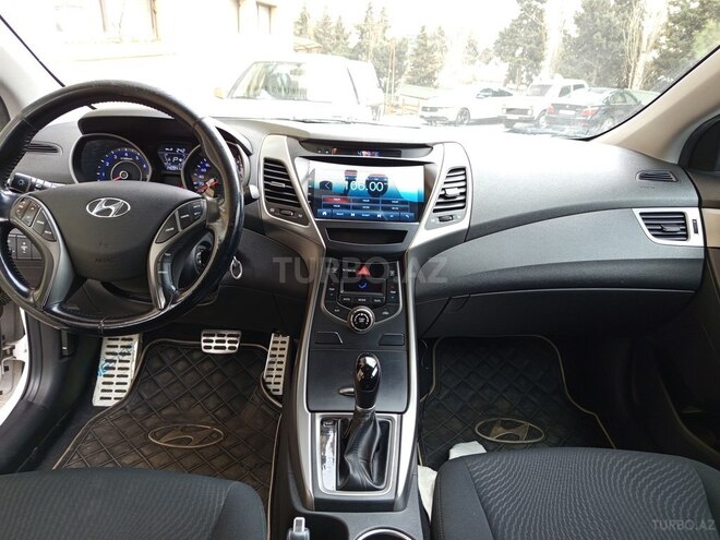 Hyundai Elantra 2014, 141,000 km - 1.8 л - Bakı