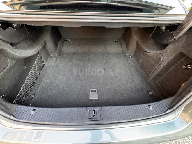 Mercedes E 250 4MATIC 2015, 216,000 km - 2.2 л - Bakı