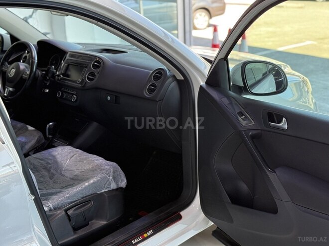 Volkswagen Tiguan 2011, 197,000 km - 2.0 l - Bakı
