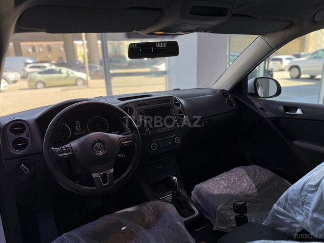 Volkswagen Tiguan 2011, 197,000 km - 2.0 l - Bakı