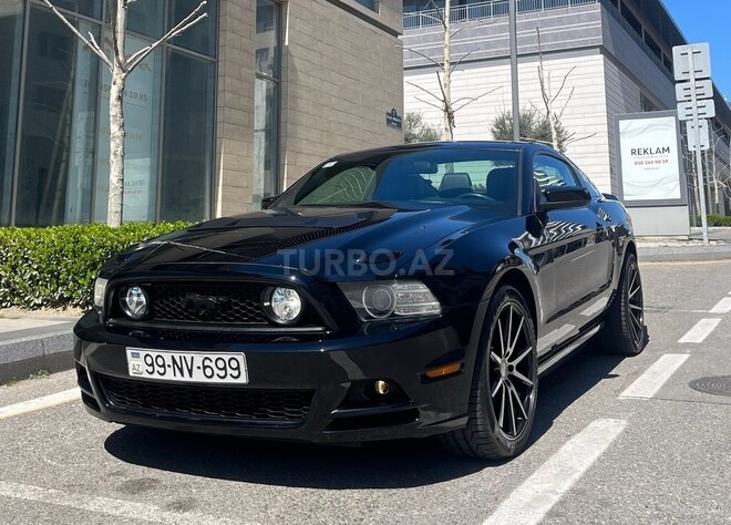 Ford Mustang-2