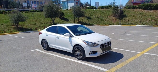 Hyundai Accent 2018, 104,430 km - 1.6 л - Bakı