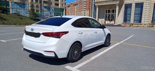 Hyundai Accent 2018, 104,430 km - 1.6 л - Bakı