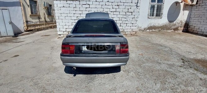 Opel Vectra 1995, 338,000 km - 2.0 l - Bakı