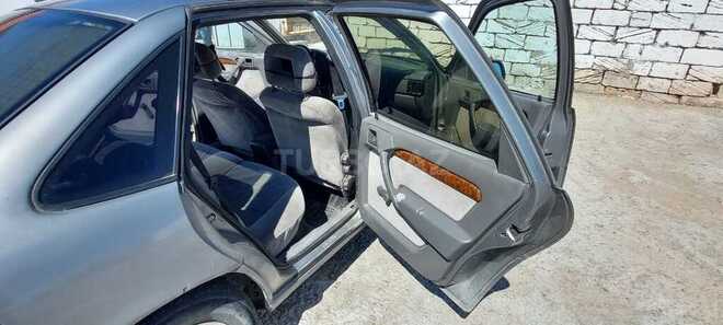 Opel Vectra 1995, 338,000 km - 2.0 l - Bakı