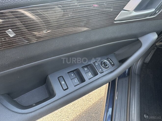 Hyundai Sonata 2018, 140,000 km - 1.7 l - Bakı