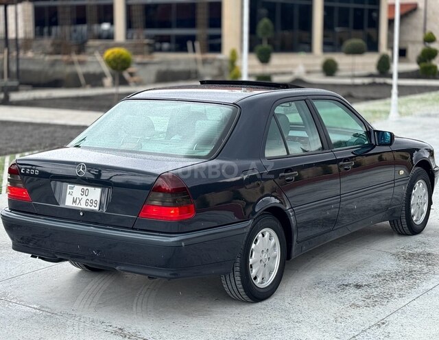 Mercedes C 200 1999, 250,000 km - 2.0 l - Zaqatala