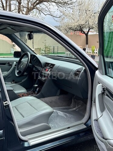 Mercedes C 200 1999, 250,000 km - 2.0 l - Zaqatala