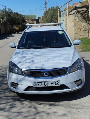 Kia Ceed 2010, 234,000 km - 1.4 л - Bakı