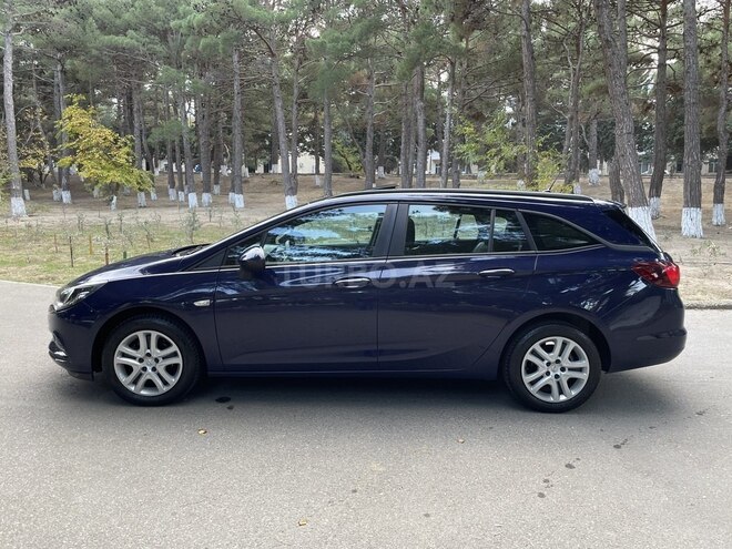Opel Astra 2017, 179,000 km - 1.0 l - Bakı