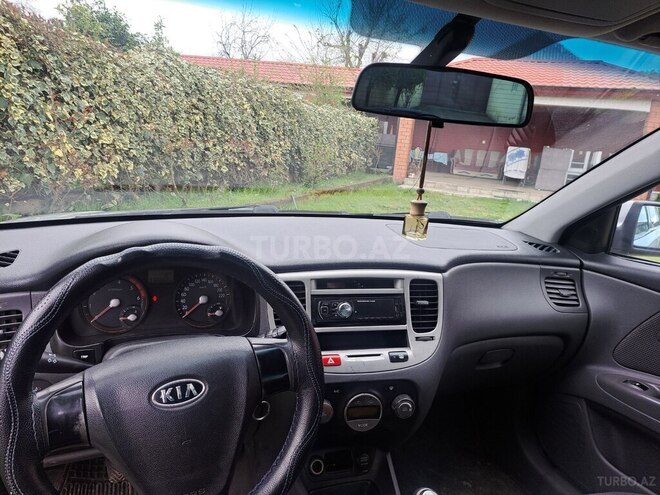 Kia Rio 2006, 297,000 km - 1.5 l - Astara